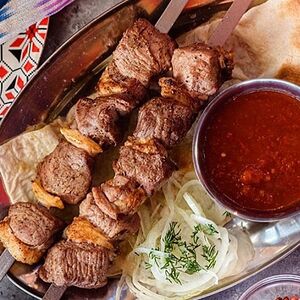 Шашлык из cвинoй шеи