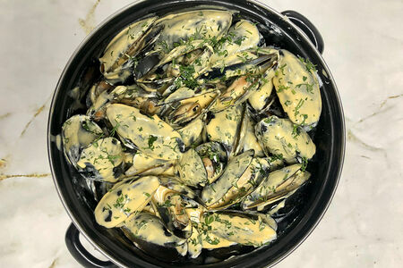 Мидии в тайском соусе карри