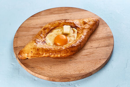 Хачапури по-аджарски