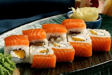 Филадельфия с персиком