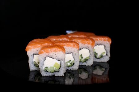 Ролл Сакура