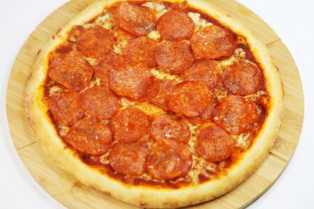 Пепперони S