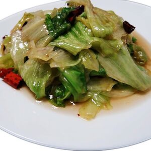 Отварной свежий салат с острым перцем №69