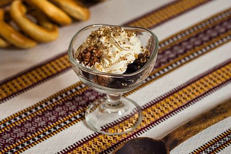 Чернослив с грецкими орехами