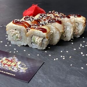 Унаги с крабом и огурцом