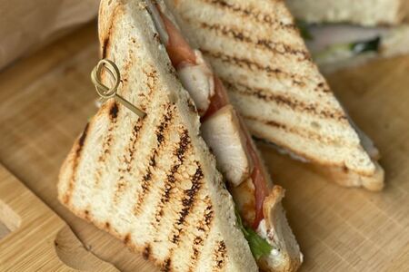 Сэндвич с курицей