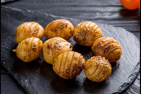 Картофель молодой