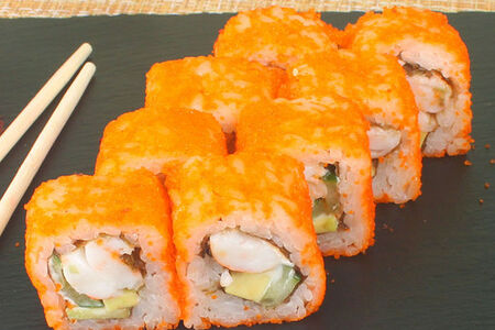 Ролл калифорния с крабом