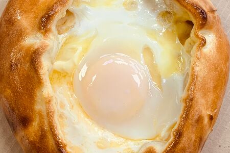 Хачапури по-аджарски