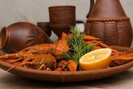 Раки вареные средние