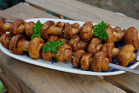 Шампиньоны на мангале