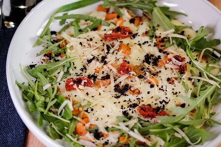 Фриттата с рукколой