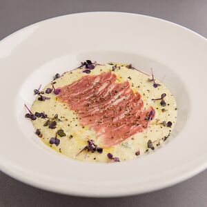 Ризотто с горгонзолой, копченой уткой и трюфелем