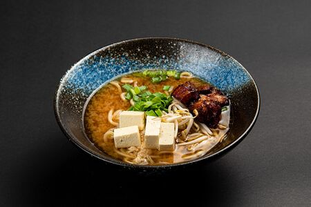 Мисо-кимчи с яйцом