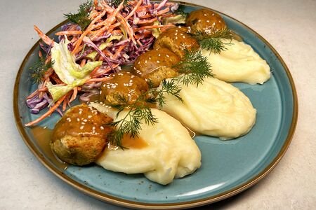 Пюре с фалафелем