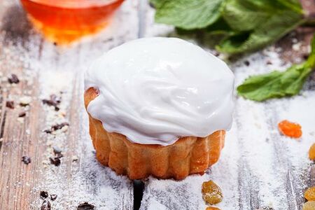 Пирожное Ромовая баба