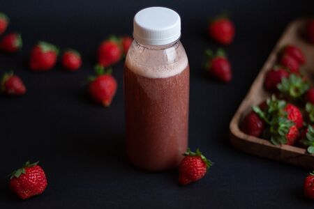 Смузи клубника-банан