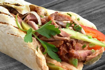 Шаурма с рваной свининой