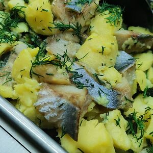Сельдь с картофелем