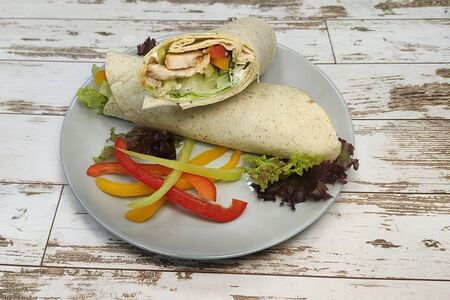 Сендвич-ролл с курицей