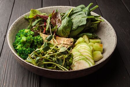 Зелёный салат