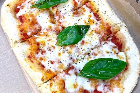 Римская пицца Маргарита
