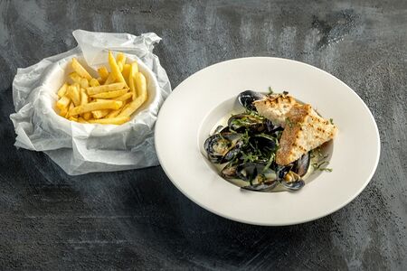 Мидии в сливочном соусе