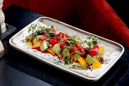 Салат греческий