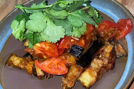 Салат с хрустящим баклажаном