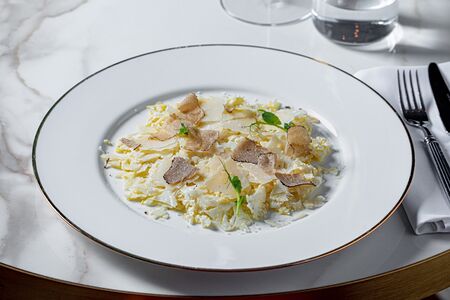 Карпаччо из цветной капусты с трюфелем