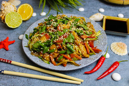 Удон с курицей и с терияки