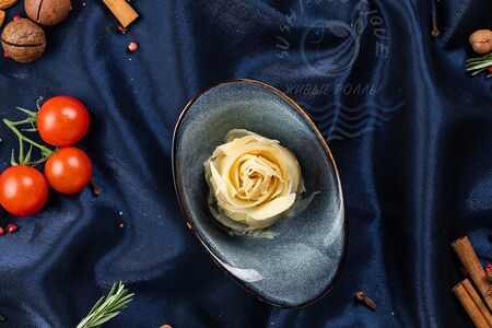 Имбирь маринованный белый