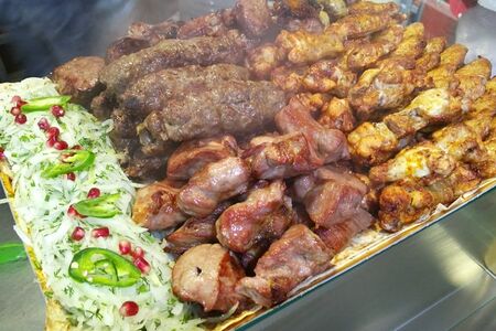 Сет Свинина, курица и овощи