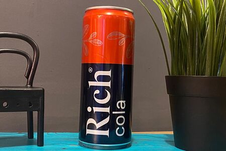 Кола Rich