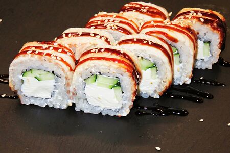 Ролл Дракон