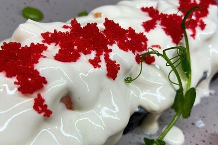 Сливочный ролл с лососем