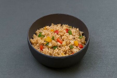 Рис, жареный с овощами