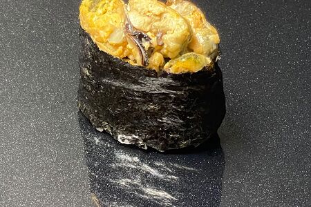 Гункан с мидиями