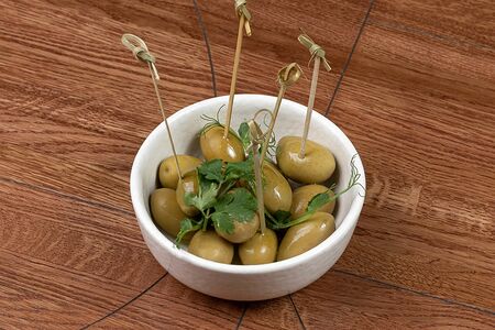 Гигантские оливки