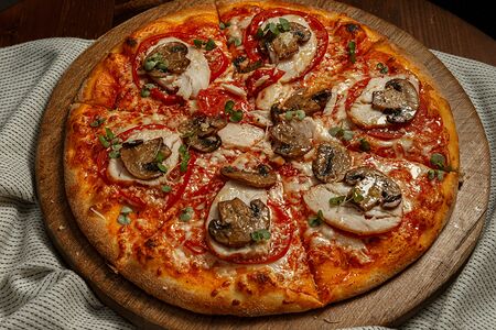 Пицца Цыплёнок с грибами