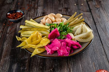 Соленья ассорти