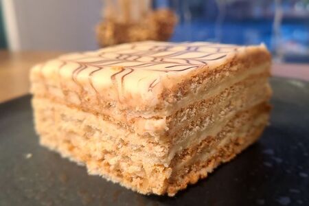 Торт Эстерхази сливочный