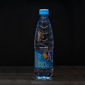 Вода без газа