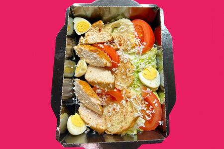 Цезарь с курицей