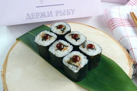 Ролл с угрем