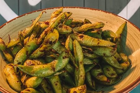 Бобы эдамамэ с морской солью