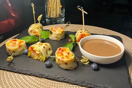 Сладкие суши