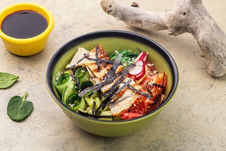 Поке с угрем