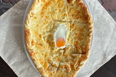 Хачапури по-аджарски