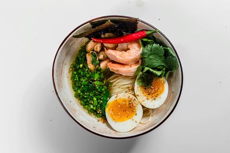 Рамен с морепродуктами